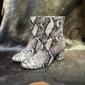Free people rStyle name Cecile tan snake print leather ankle boots size 37.5
